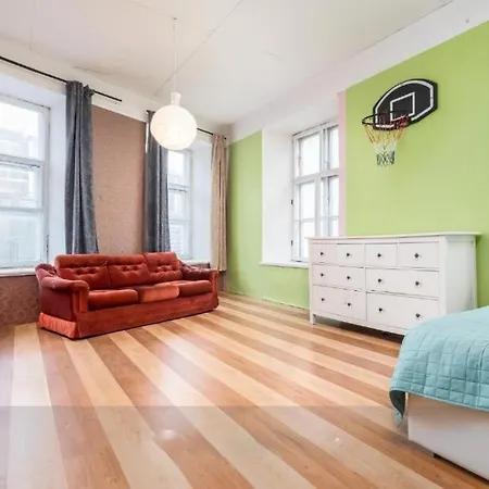 Bohemian In Old Town Apartment Reval